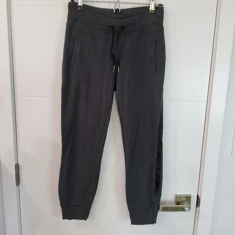 Lululemon Athletica Warm Down Joggers Size 4